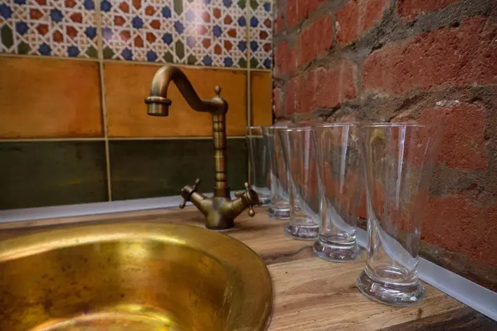 Тбилиси: Studio Apartment Near Fabrika