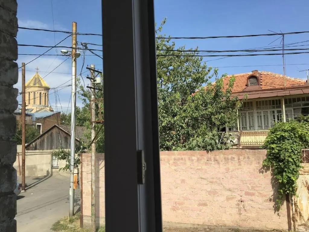 Тбилиси: Cozy apartment near Sameba!