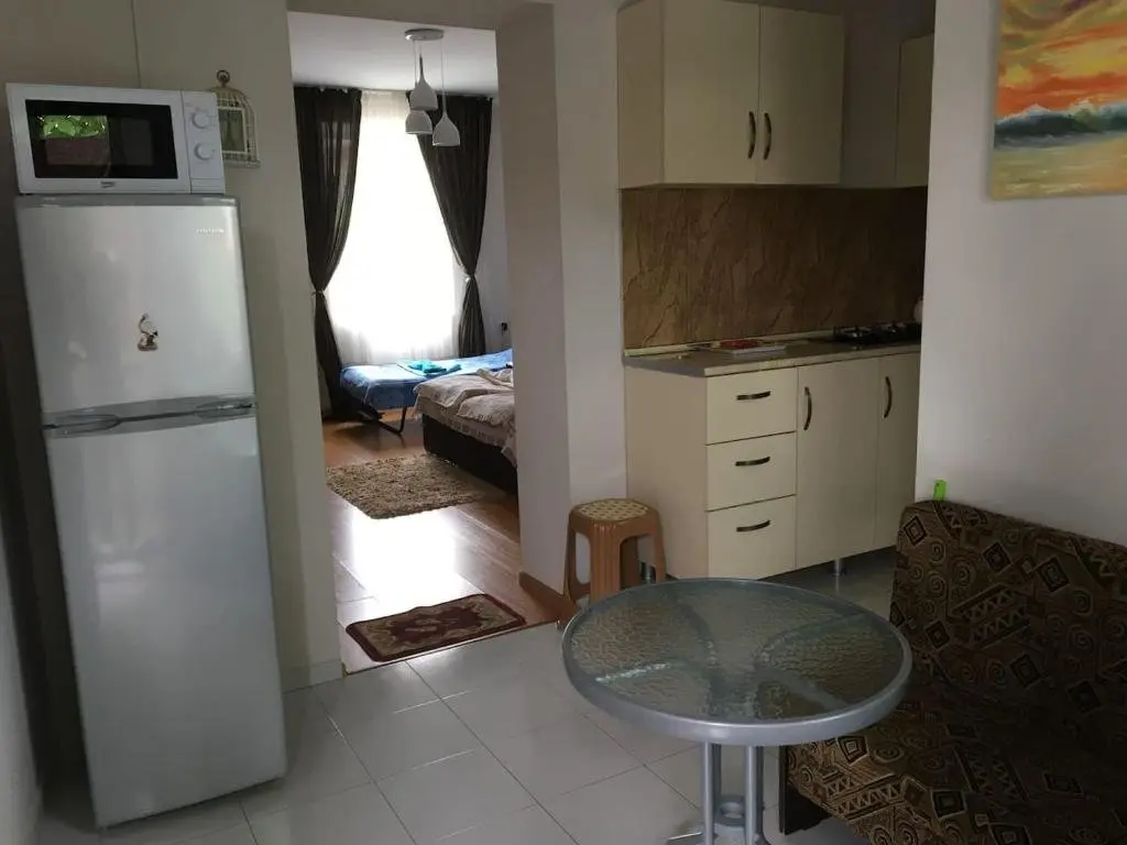 Тбилиси: Cozy apartment near Sameba!