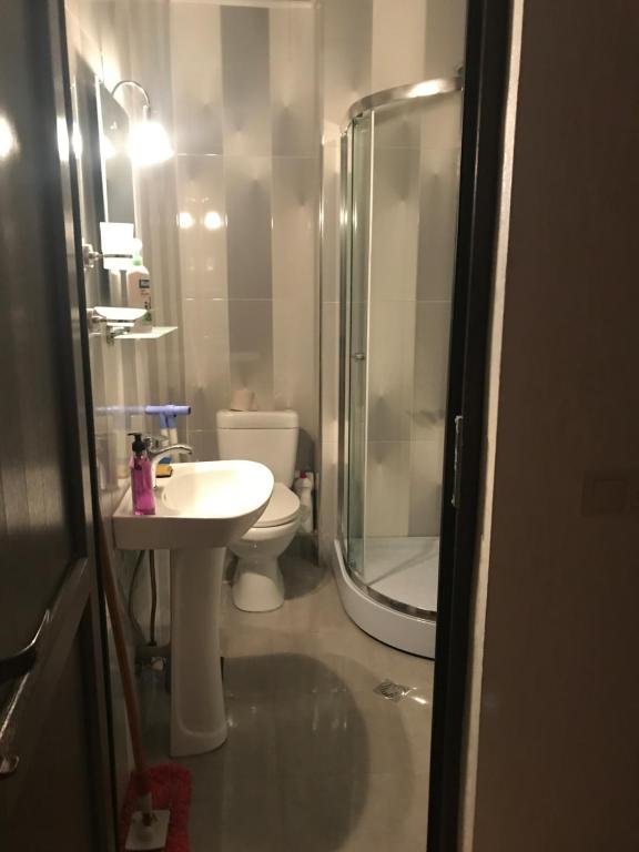 Батуми: Appartment for rent 5 minutes walk from seaside. 60USD