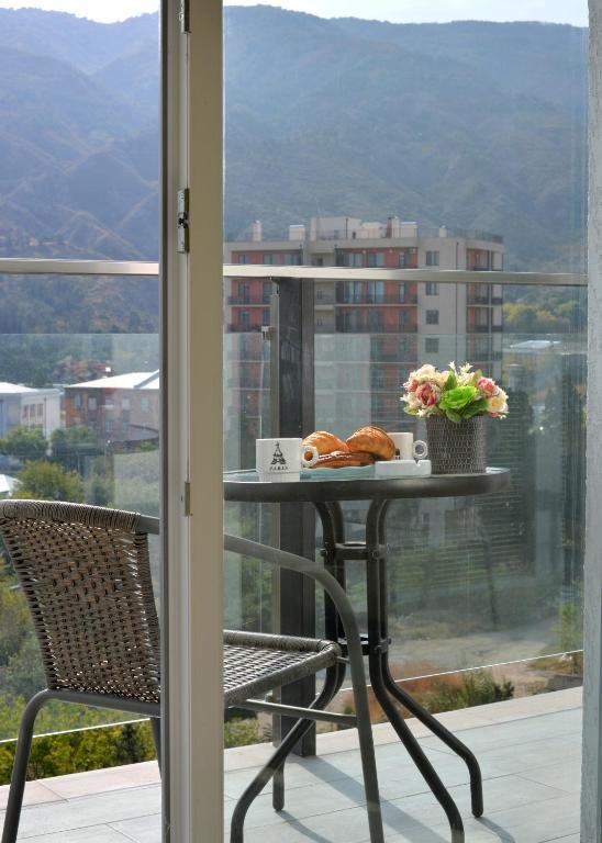 Тбилиси: Happy Home 33 with Amazing View