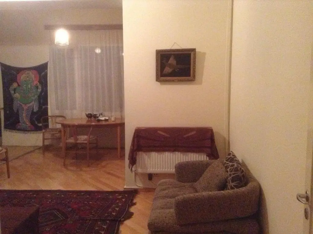 Тбилиси: Chavchavadze av28