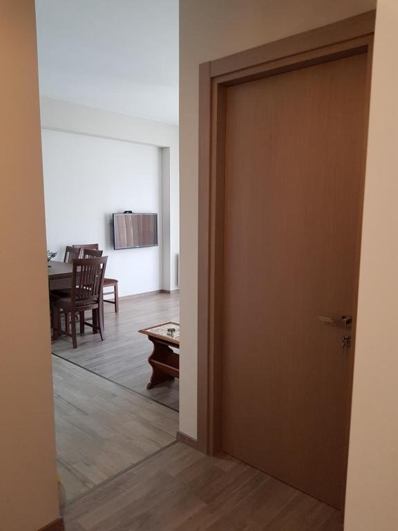 Тбилиси: M2 Hippodrome 2 Apartment
