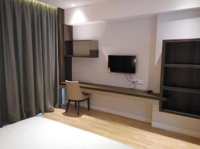 Тбилиси: Apartment Suite 2 km from shopping center Convenient #DM2