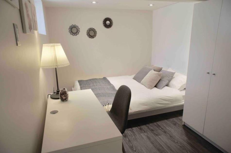 Кутаиси: Boutique Apartment 2 Bedrooms / Separate Entrance