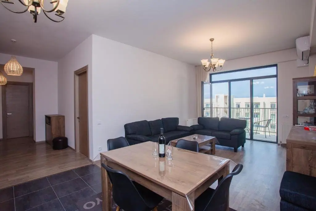 Тбилиси: New 2Br Apartment At Hippodrome