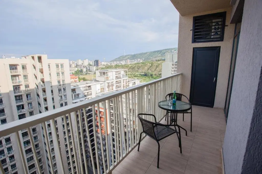 Тбилиси: New 2Br Apartment At Hippodrome