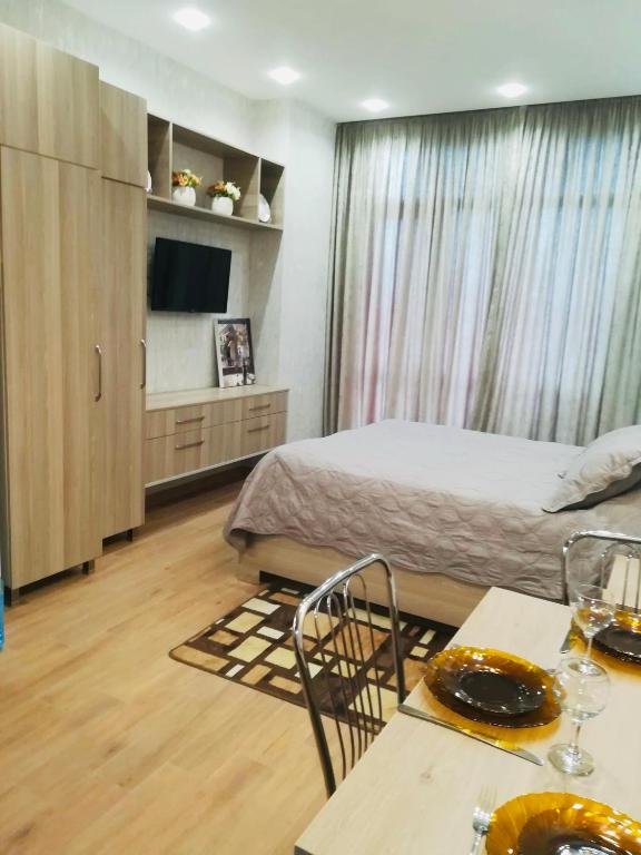 Батуми: Studio Apartment Pirosmani 18 1