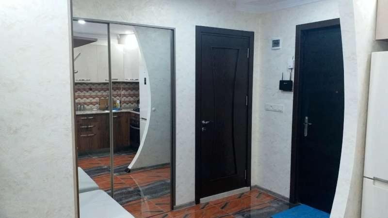 Батуми: Apartment at Kobaladze street 8a (Very Near to Sea, Beach)