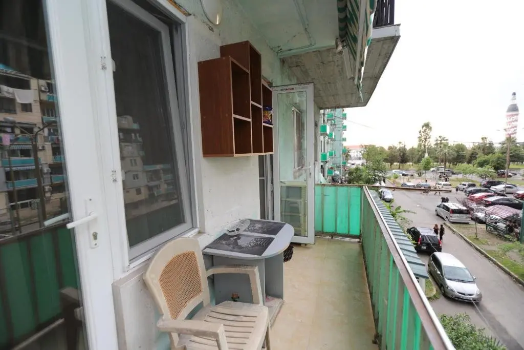 Батуми: Apartment 50 Meters From The Sea