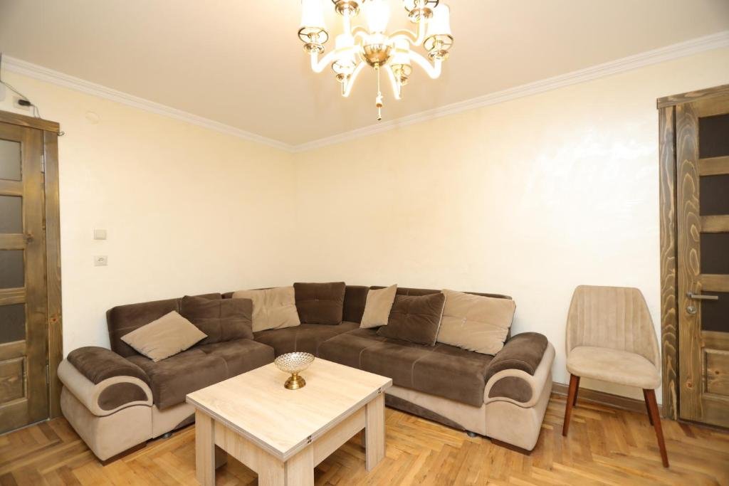 Батуми: Apartment 50 Meters From The Sea