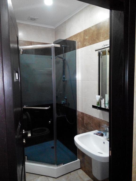 Батуми: Inasaridze, 2-room flat, beach