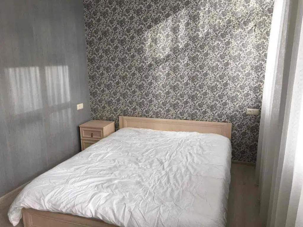 Батуми: Flat. Ninoshvili Street. ?25