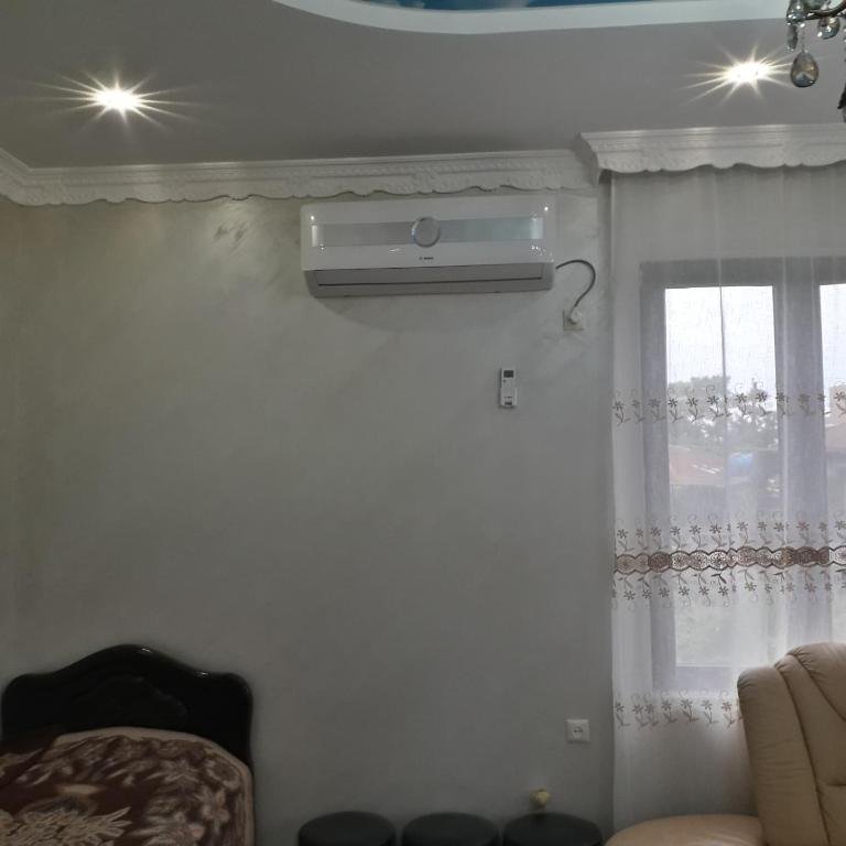 Батуми: Batumi. Makhinjauri. memed koncelidze street ?51. +995 555 20 36 38 +995 591 95 32 38