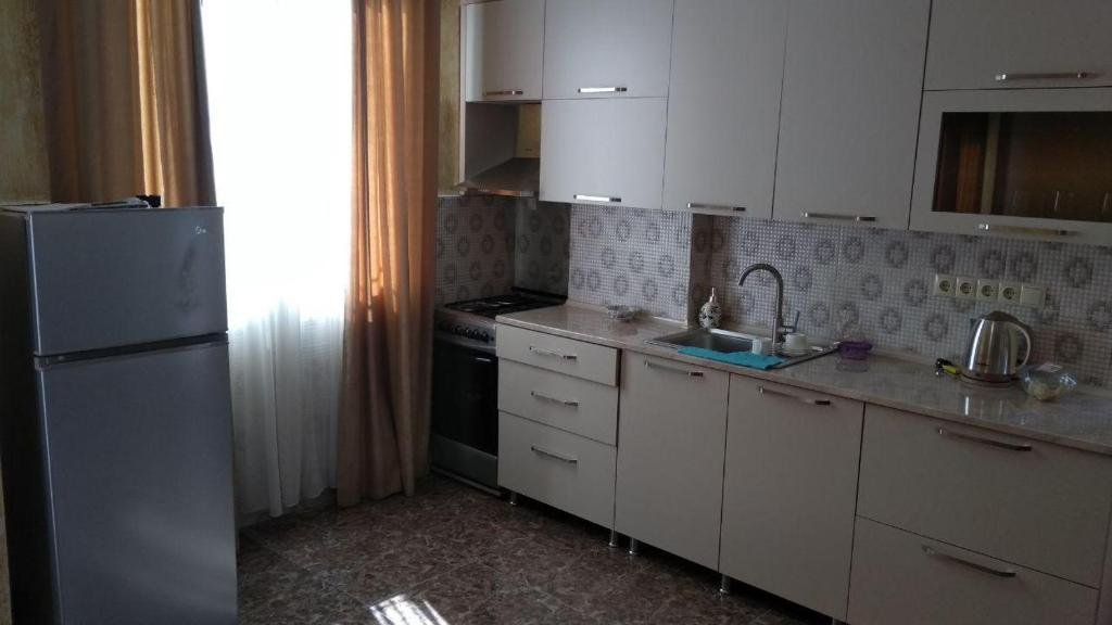 Батуми: Flat. Ketevan Tsamebuli Street. 17 a / 2