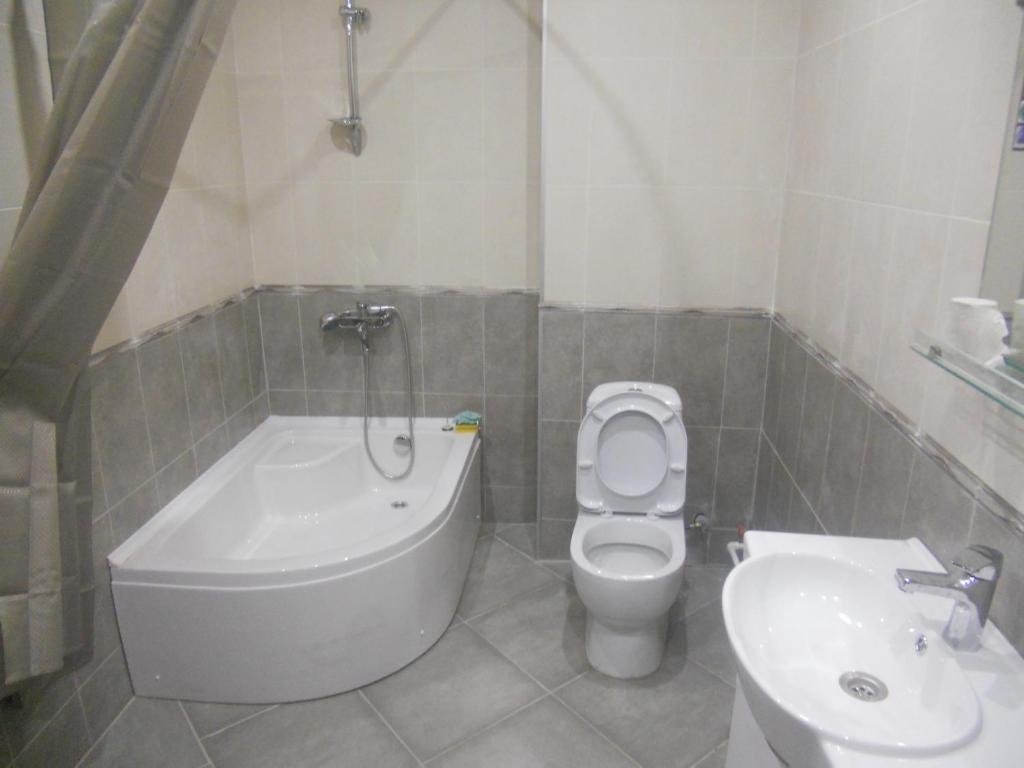 Тбилиси: Apartment in a newly built building near Guramishvili Metro station