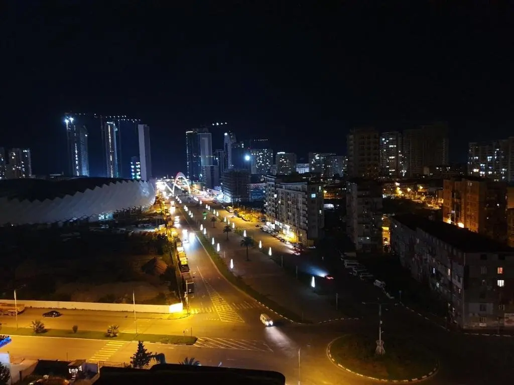 Батуми: Bagrationi Street Apartment 2 batumi