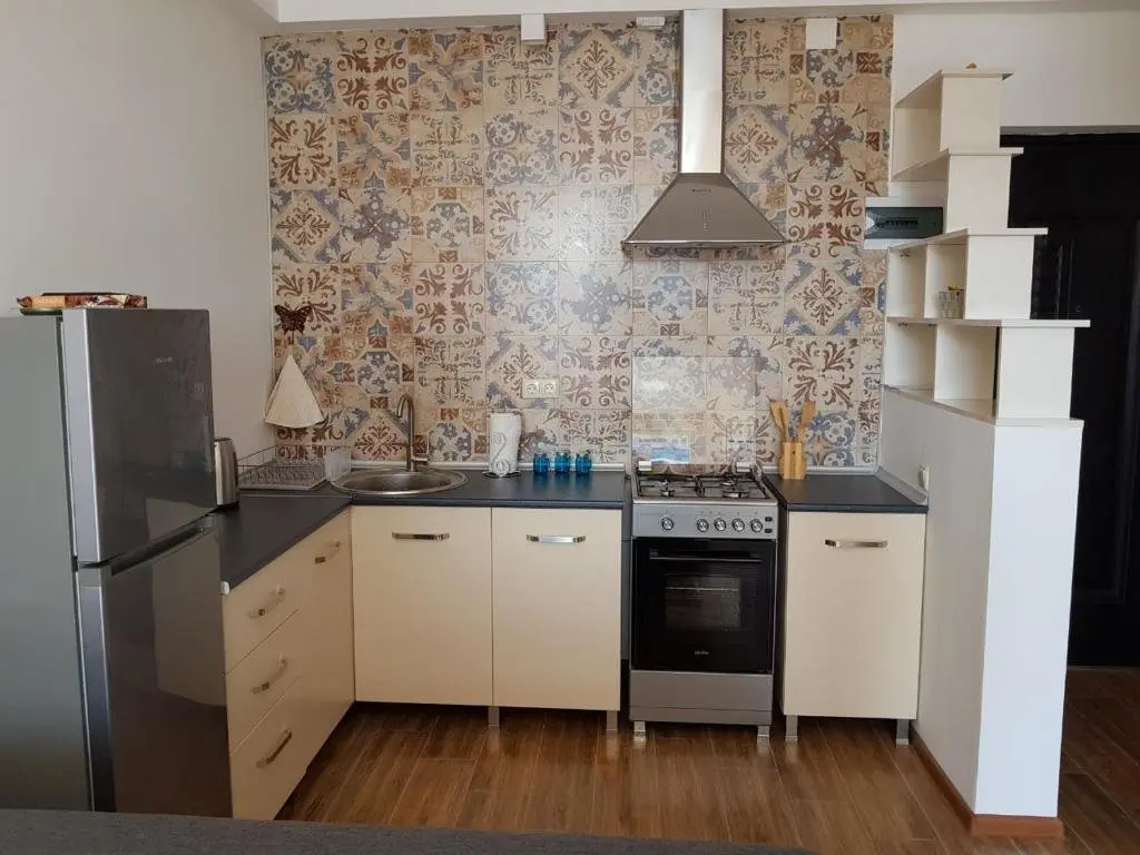 Батуми: Cozy Apartment, Selim Khimshiashvili Street 32