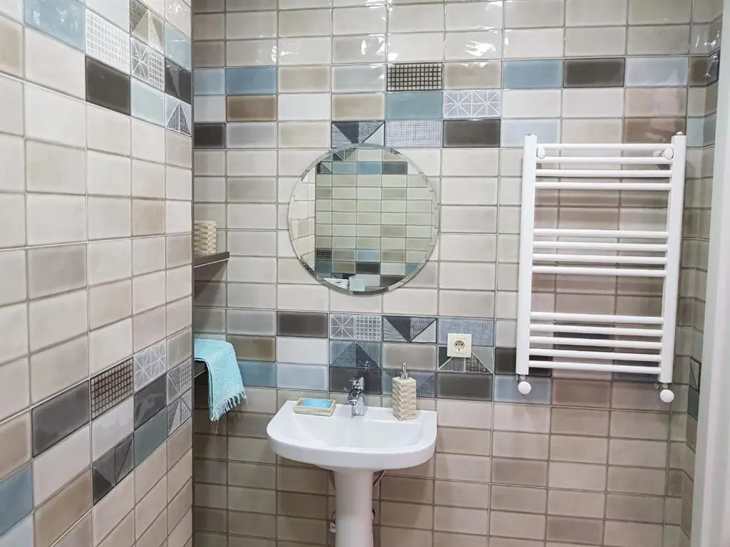 Батуми: Cozy Apartment, Selim Khimshiashvili Street 32