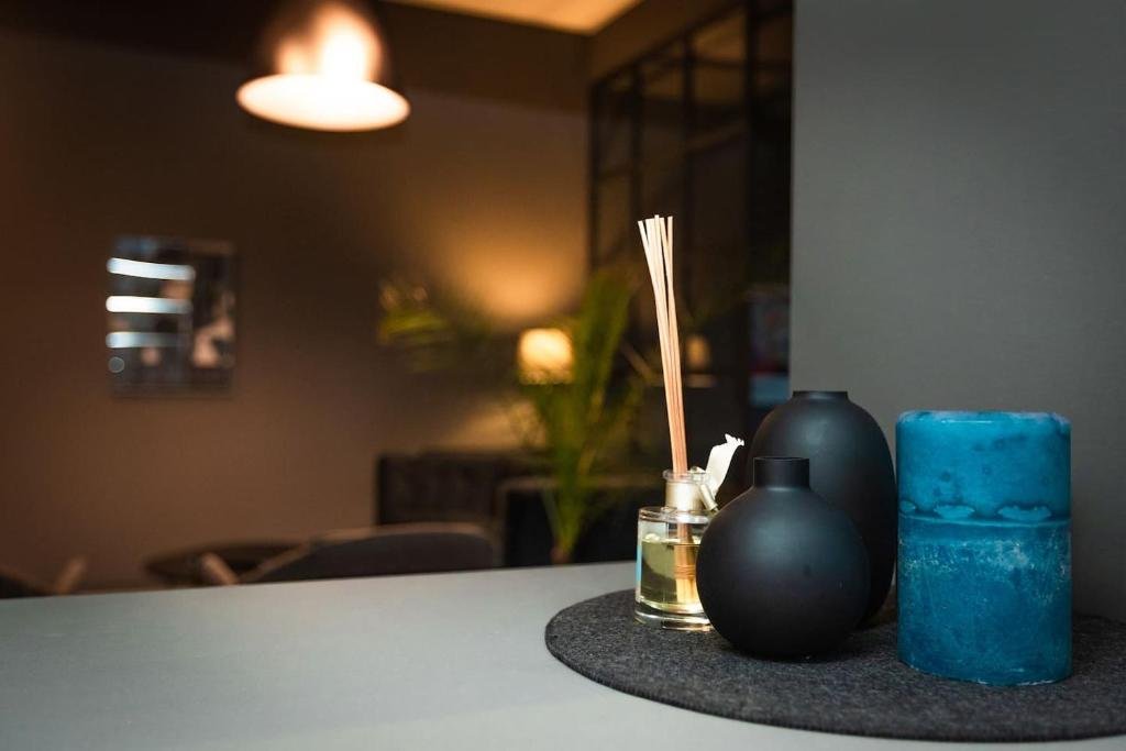 Тбилиси: Modern And Stylish 2Br Apartment On Rustaveli Avenue