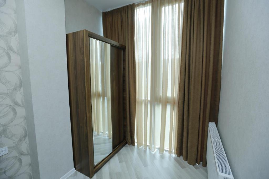 Тбилиси: Gogla's apartment at 300 Aragveli