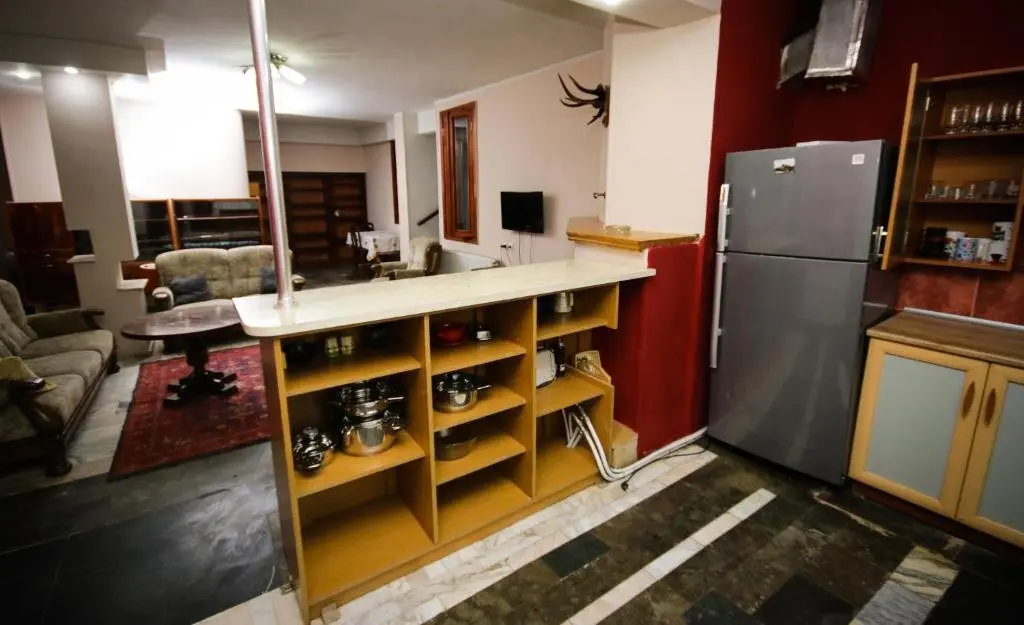 Тбилиси: House Near Vake Park In The Center Of Tbilisi