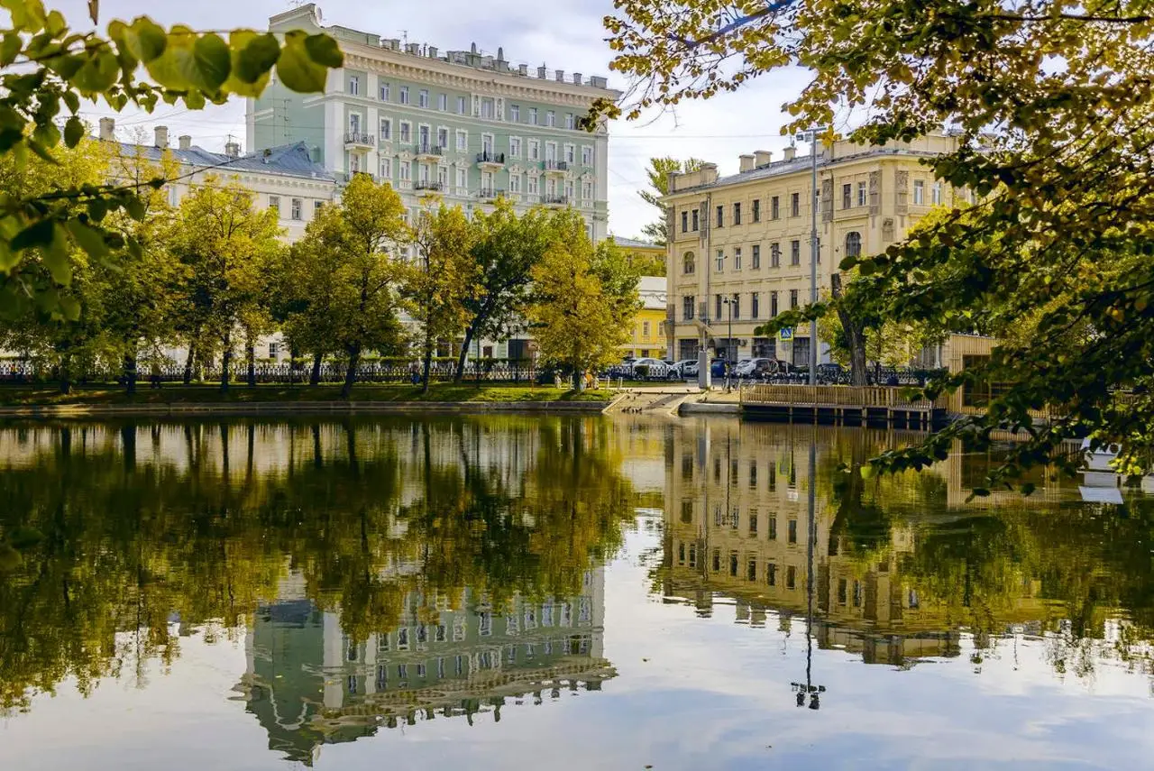 Москва: Гостиница Базис-м