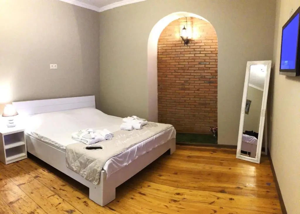 Тбилиси: Freedom Square Apartment BB /-30%OFF/