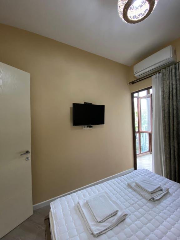 Батуми: Apartment 52 on Rustaveli Avenue 22