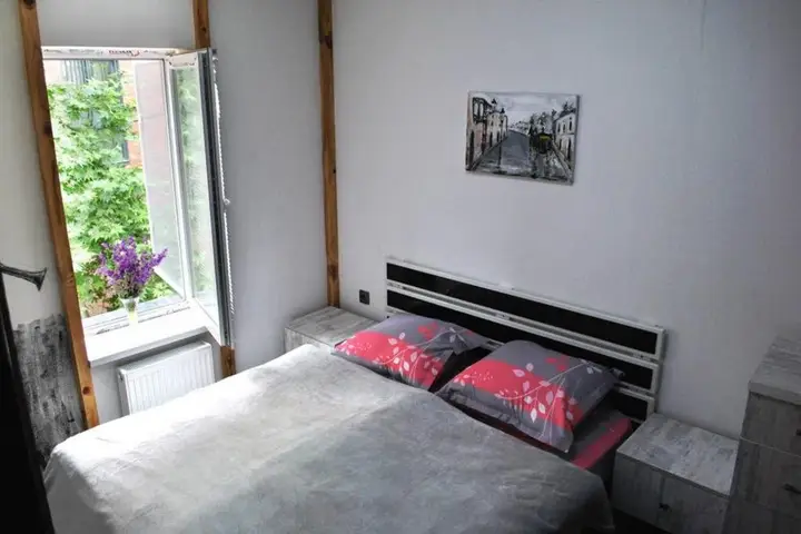 Тбилиси: Lev Tolstoy Apartment N11