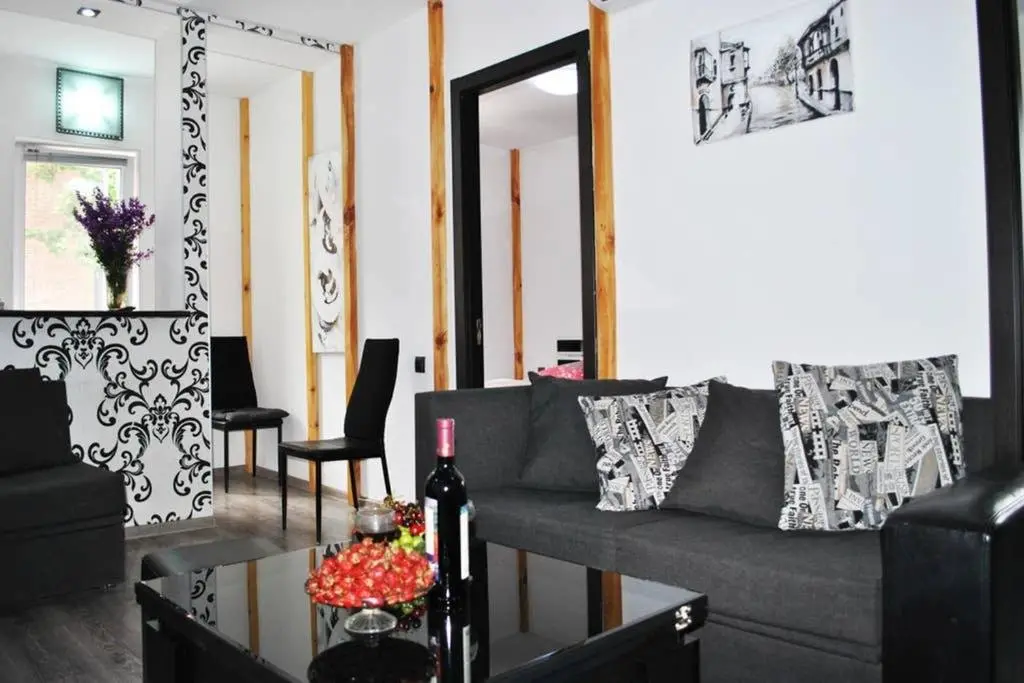 Тбилиси: Lev Tolstoy Apartment N11