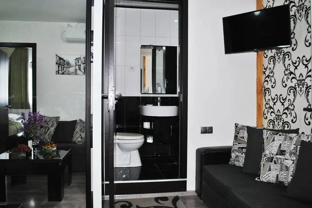 Тбилиси: Lev Tolstoy Apartment N11