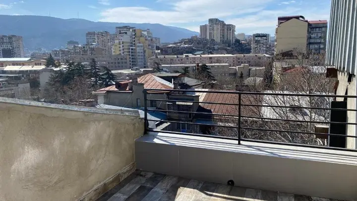 Тбилиси: Loft Near Holiday Inn
