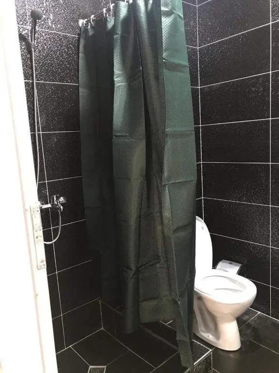 Тбилиси: Newly Renovated 3 Room Apartment