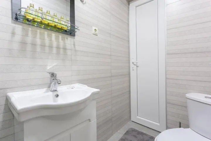 Тбилиси: Bright apt near Fabrika?1Bedroom&1Bath&Bacony