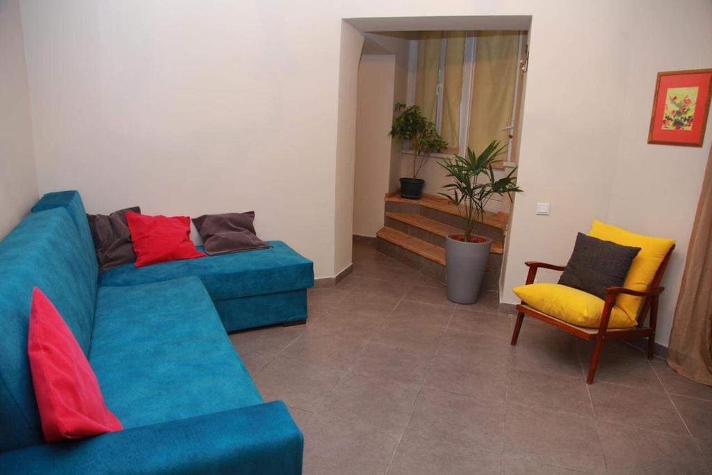 Тбилиси: Apartment Shanidze Str. 32