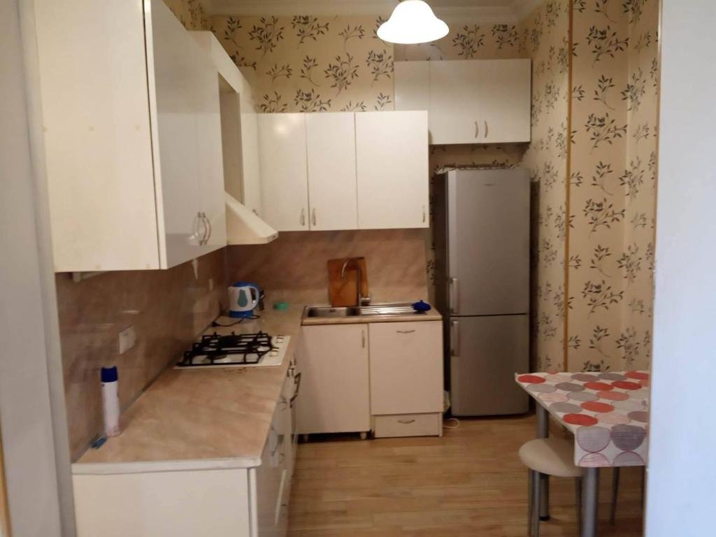 Тбилиси: AXIS PALACE 12 Tsintsadze ST