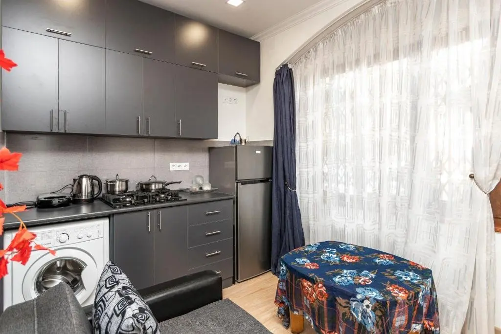 Тбилиси: Apartment on Machabeli Str. N16