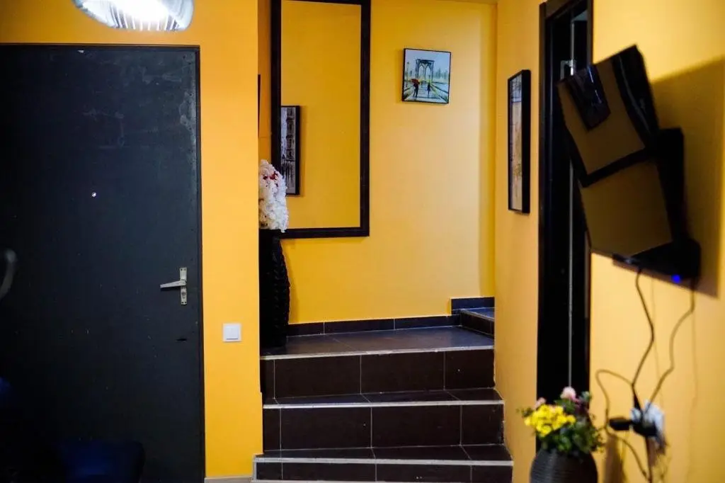 Тбилиси: Cozy two bedroom apartment