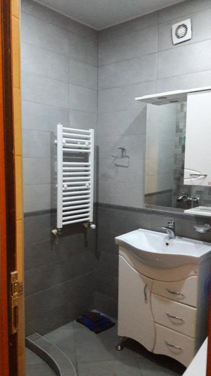Тбилиси: Tbilisi Furnished Monthly Rentals And Extended Stays