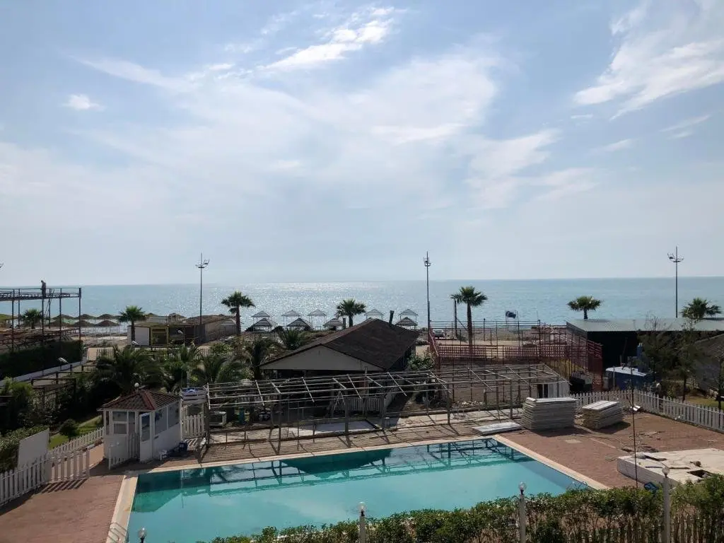 Батуми: Sea View 1Bdr Apartment In Gonio