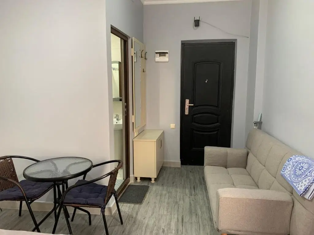Батуми: Seventeenth Heaven Apartments