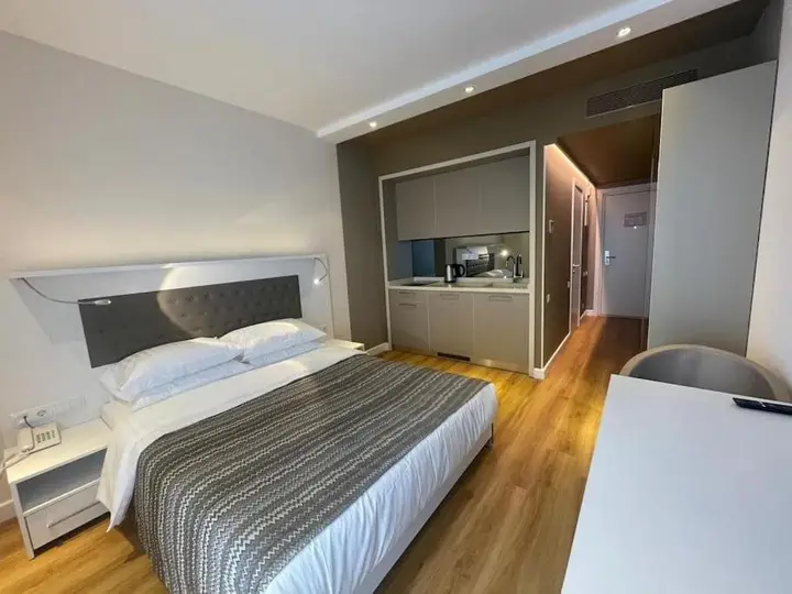 Батуми: Leo Group Luxury Apartment 2426 Alliance Palace
