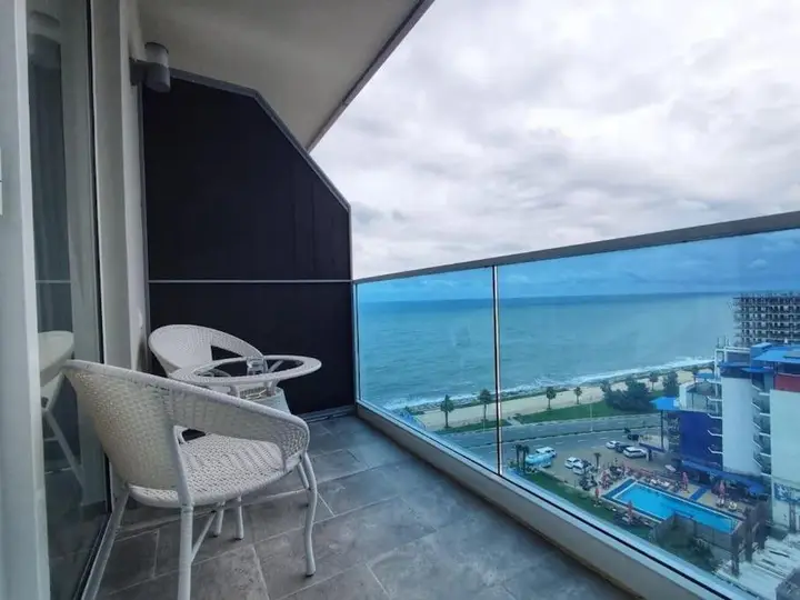 Батуми: Leo Group Apartment 13-270 Sunrise Batumi