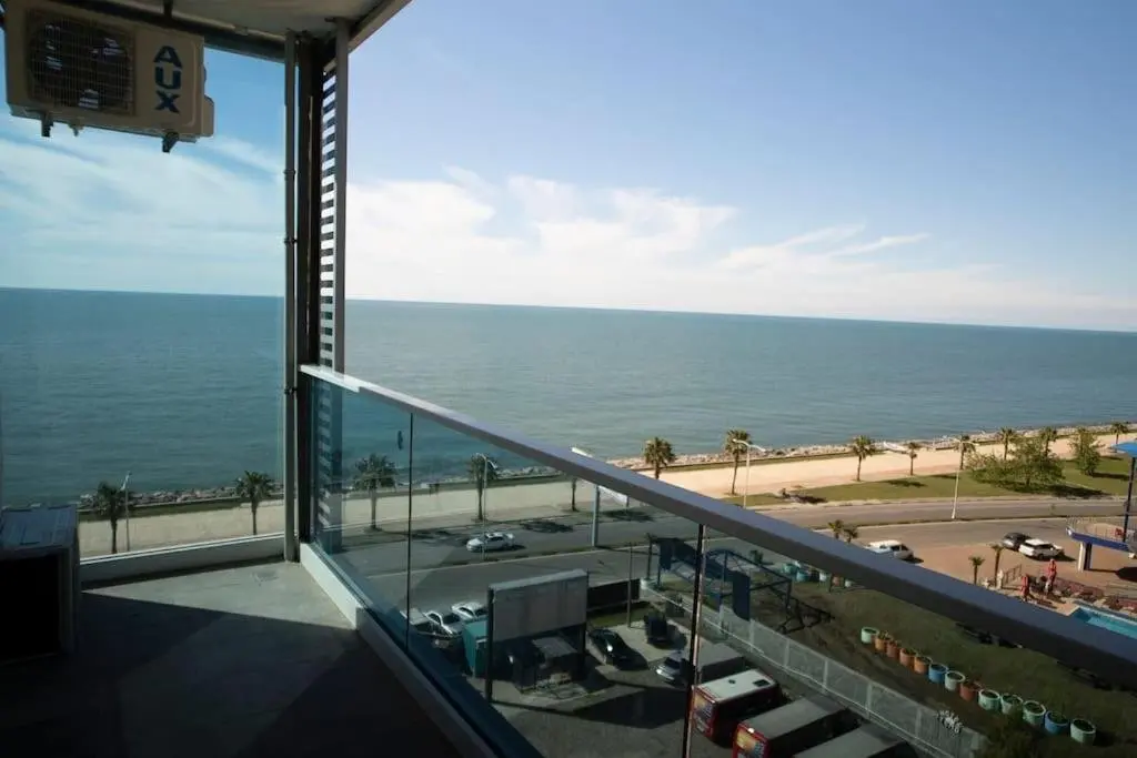 Батуми: Leo Group Apartment 09-177 Sunrise Batumi