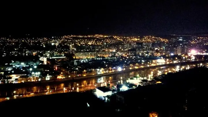Тбилиси: Cozy and comfortable! 35, Zhiuli Shartava Street, Saburtalo,Tbilisi
