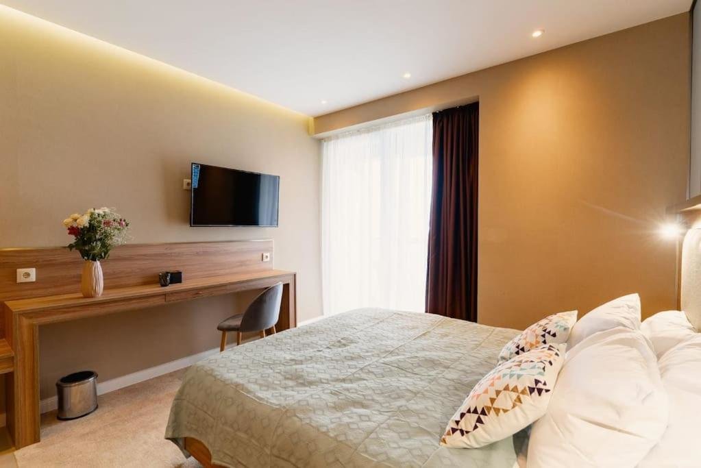 Батуми: Leo Group BEST STUDIO 2317 Alliance Palace