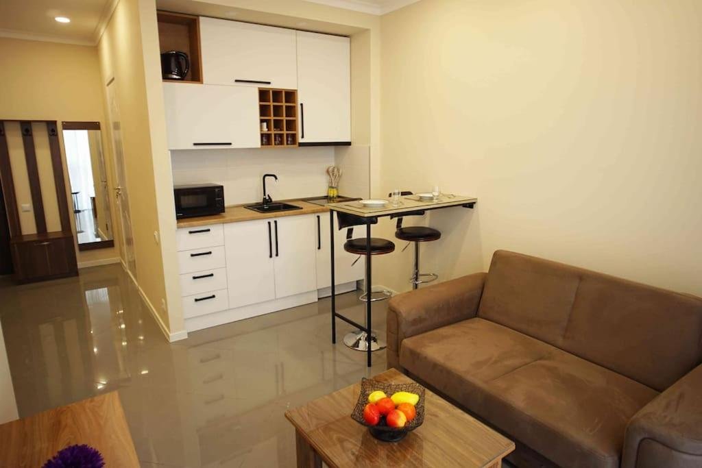 Батуми: Leo Group Apartment 27-05 Elegance Batumi