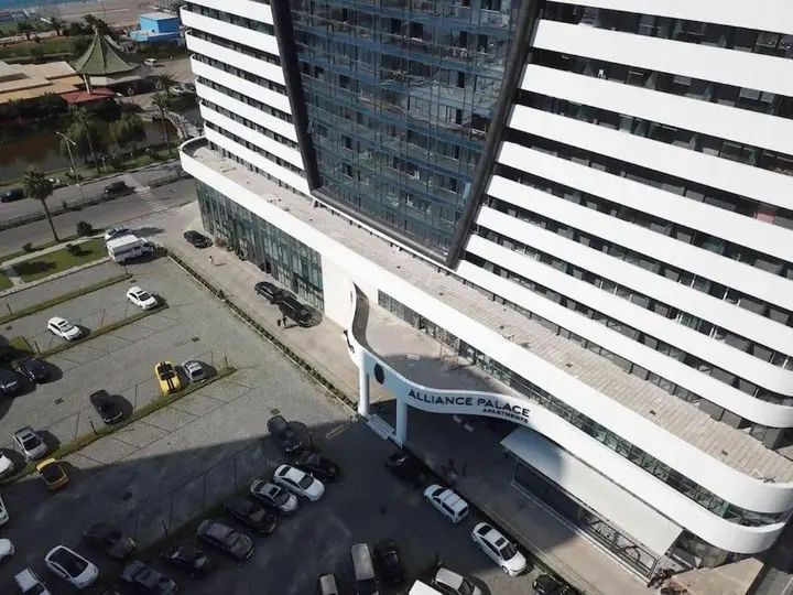 Батуми: Leo Group Luxury Apartment 24-13 Alliance Palace