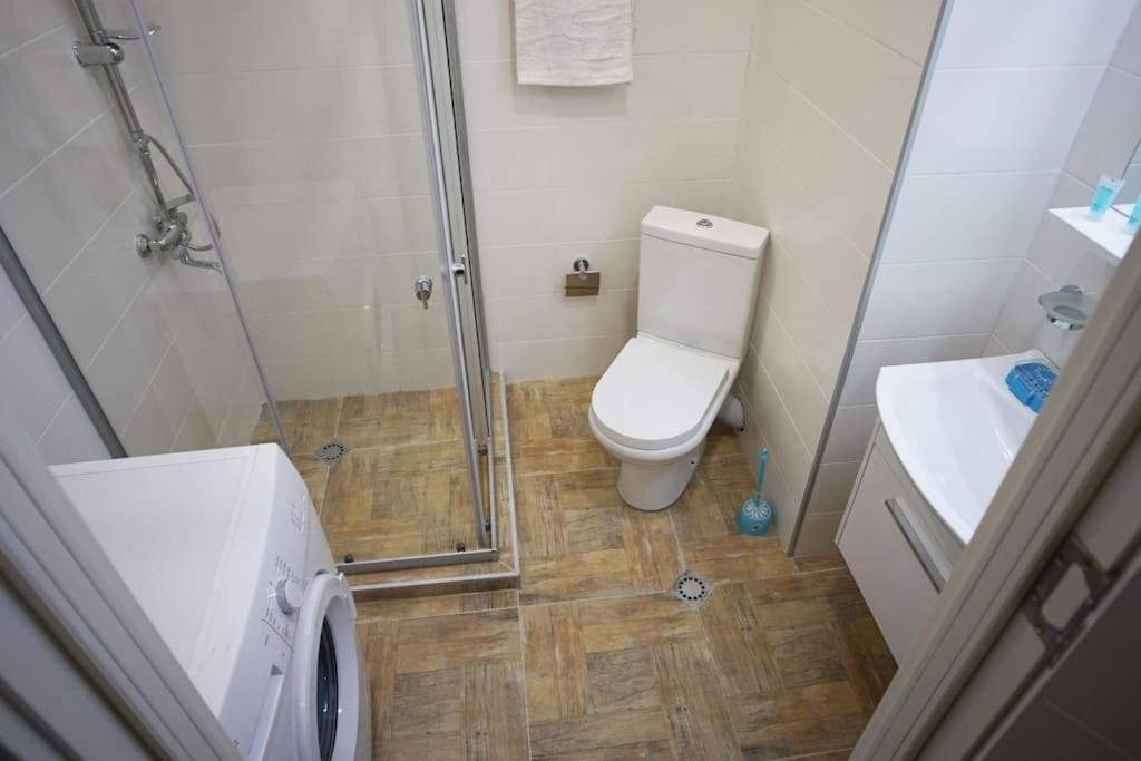 Батуми: Leo Group Apartment 16-10 Elegance Batumi